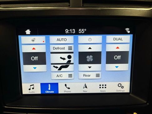 Used 2019 Ford Explorer Limited w/ Ford Safe & Smart Package AWD/4WD image 35