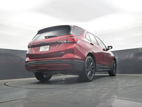 Used 2024 Chevrolet Equinox RS AWD/4WD image 30