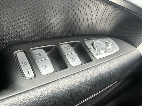 Used 2019 Genesis G70 2.0T Advanced w/ Elite Package AWD/4WD image 16