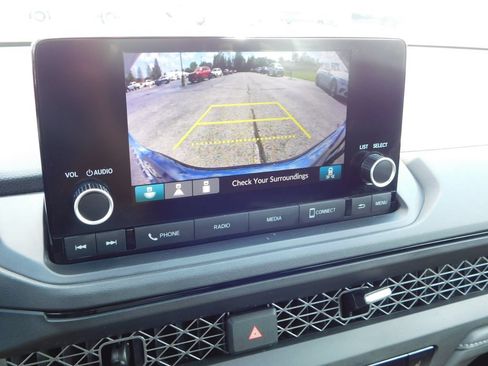 Used 2025 Honda Accord SE image 32