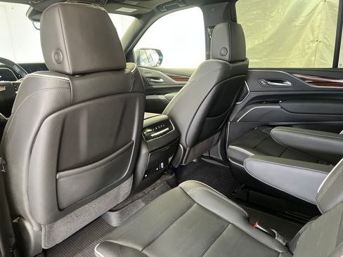 Used 2023 Cadillac Escalade Premium Luxury w/ LPO, Radiant Package image 42