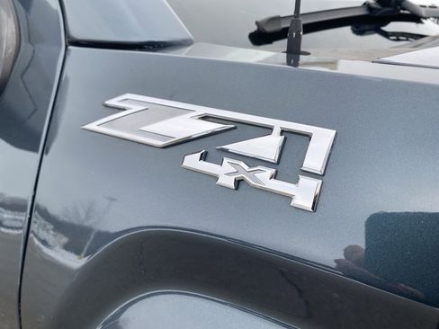 Used 2018 GMC Sierra 1500 SLE w/ SLE Value Package image 10