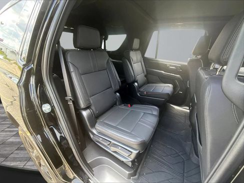 Used 2025 Chevrolet Tahoe RST w/ Comfort Package AWD/4WD image 27