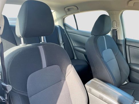 Used 2023 Nissan Sentra SV image 25