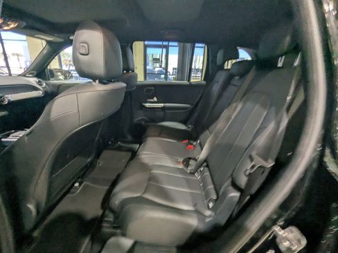 Used 2023 Mercedes-Benz EQB 250+ image 24