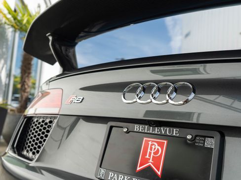 Used 2017 Audi R8 V10 plus AWD/4WD image 8