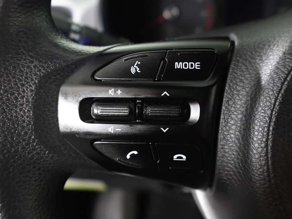 Used 2022 Kia Rio LX FWD image 35