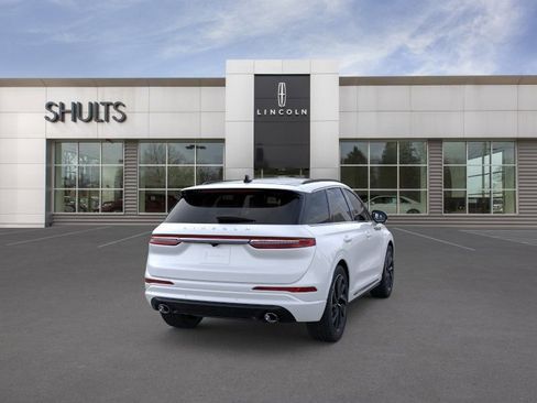 New 2026 Lincoln Corsair Grand Touring image 9