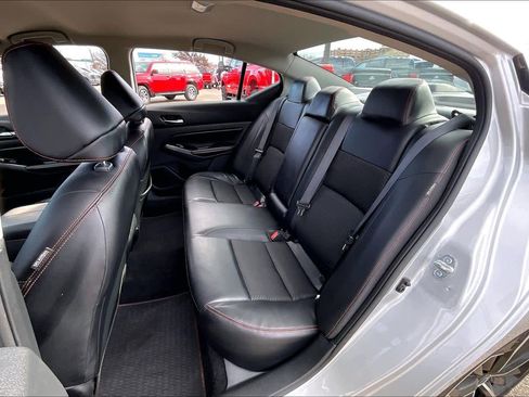 Used 2024 Nissan Altima 2.5 SR image 19