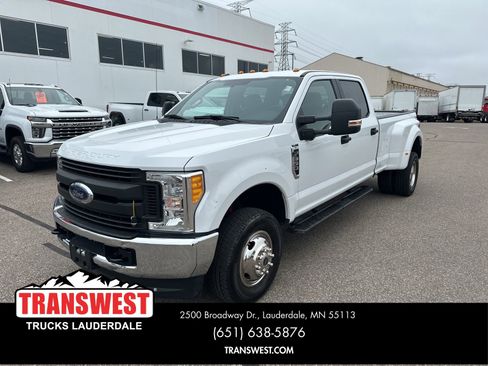 Used 2017 Ford F350 XL w/ Power Equipment Group AWD/4WD image 1