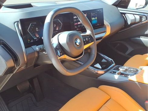 Used 2025 BMW X3 xDrive30i w/ Premium Package AWD/4WD image 8