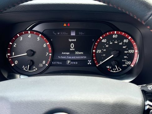 Used 2022 Nissan Frontier PRO-4X AWD/4WD image 13