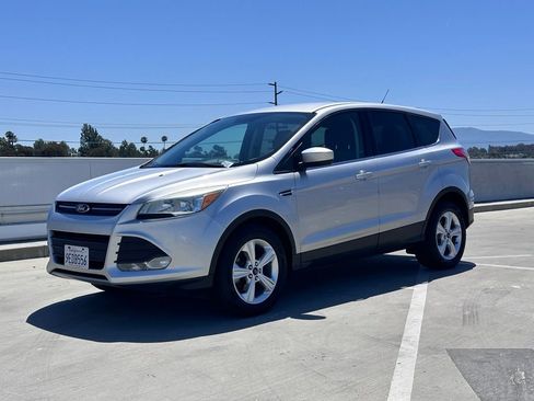 Used 2014 Ford Escape SE FWD image 6