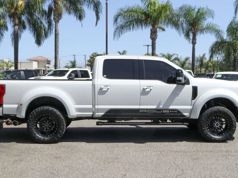 Used 2022 Ford F250 Lariat w/ Black Appearance Package AWD/4WD image 10