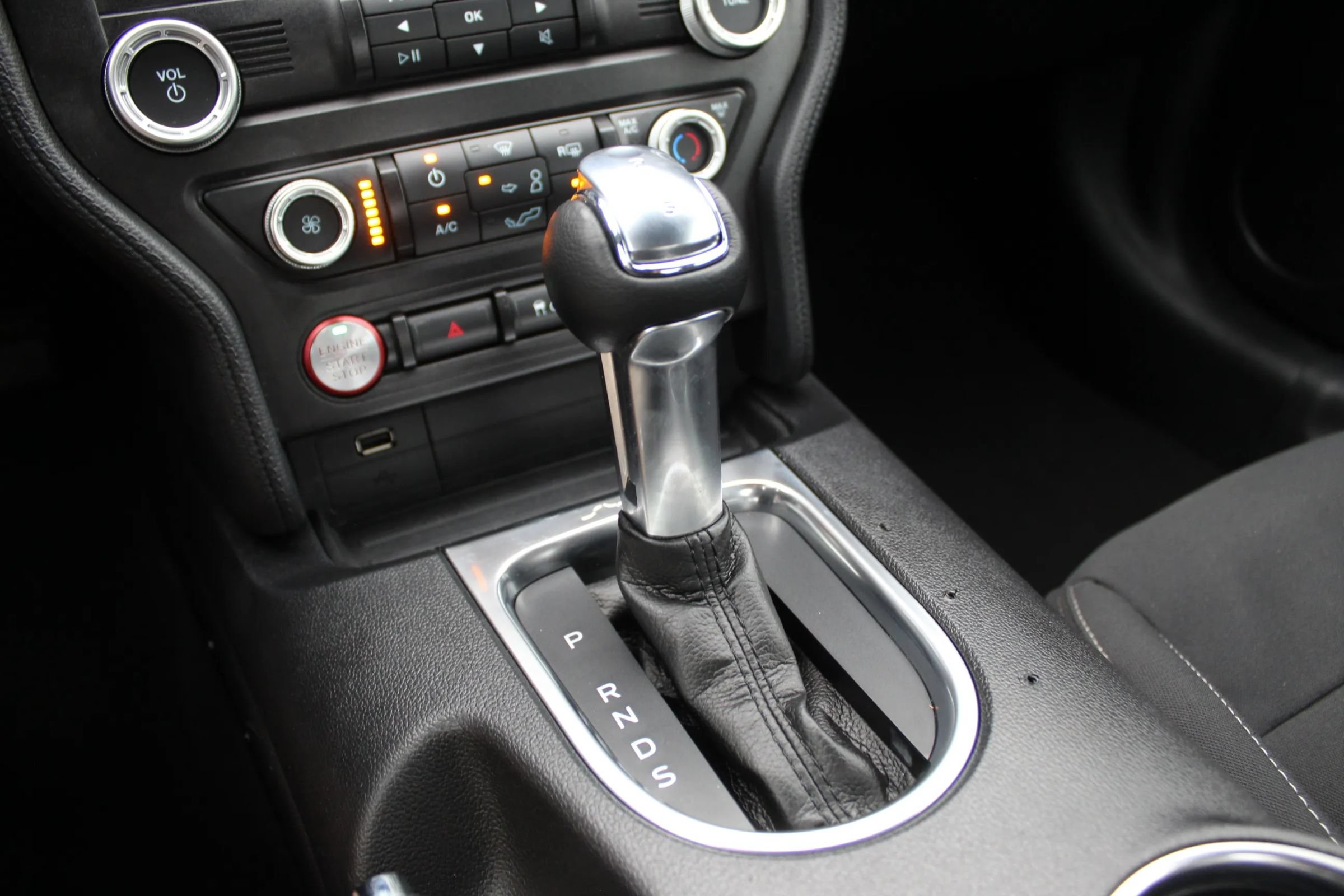 Used 2020 Ford Mustang GT RWD image 16