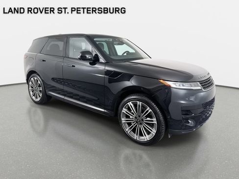 Used 2024 Land Rover Range Rover Sport SE image 3