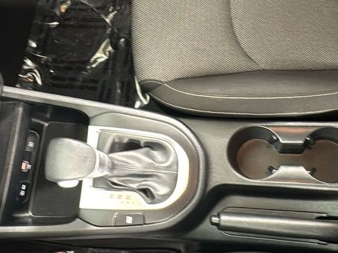 Used 2024 Kia Forte LXS w/ LXS Technology Package image 26