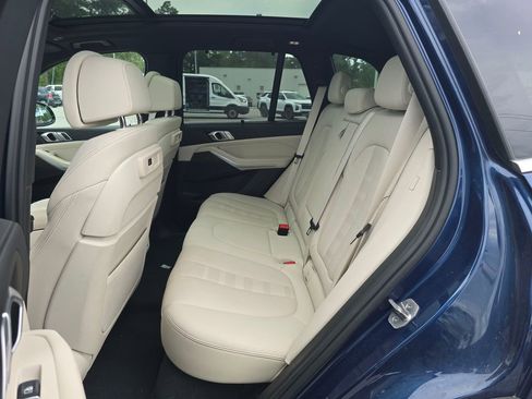 Used 2022 BMW X5 xDrive45e AWD/4WD image 29