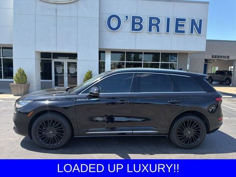 Used 2022 Lincoln Corsair Reserve w/ Luxury Package FWD image 2