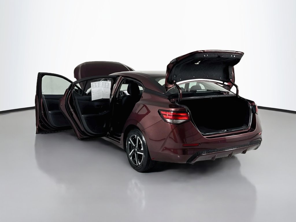 Used 2025 Nissan Sentra SV FWD image 27