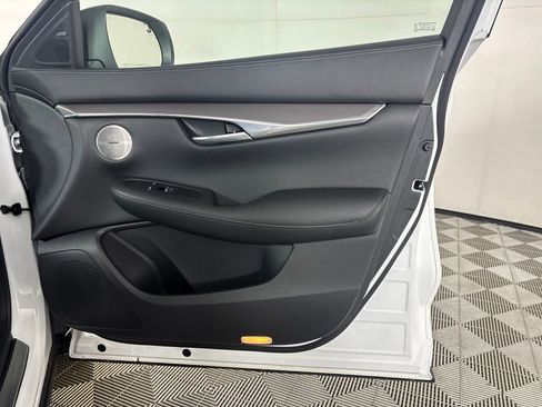 Used 2023 INFINITI QX50 Luxe FWD image 25