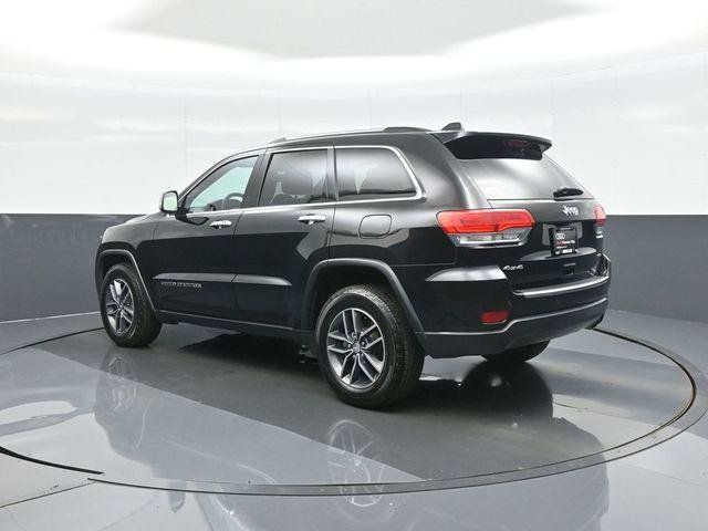 Used 2017 Jeep Grand Cherokee Limited AWD/4WD image 5