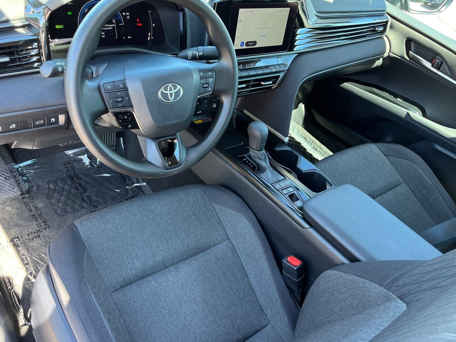 Used 2026 Toyota Camry LE FWD image 16