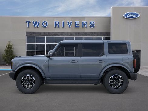 New 2025 Ford Bronco Outer Banks AWD/4WD image 3