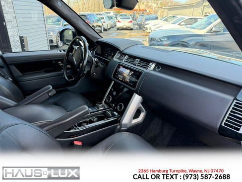 Used 2018 Land Rover Range Rover Supercharged image 11