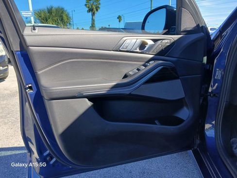 Used 2020 BMW X7 xDrive40i w/ Premium Package image 11