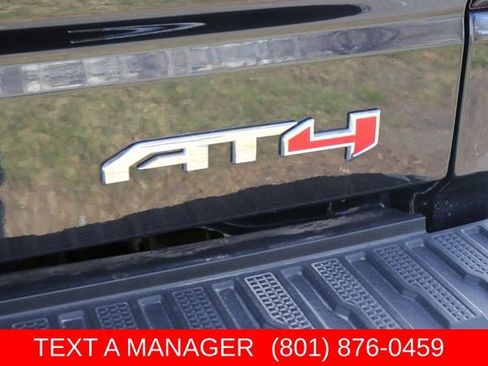 Used 2022 GMC Sierra 1500 AT4 w/ AT4 Premium Package AWD/4WD image 7