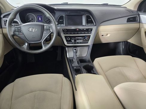 Used 2016 Hyundai Sonata SE FWD image 18