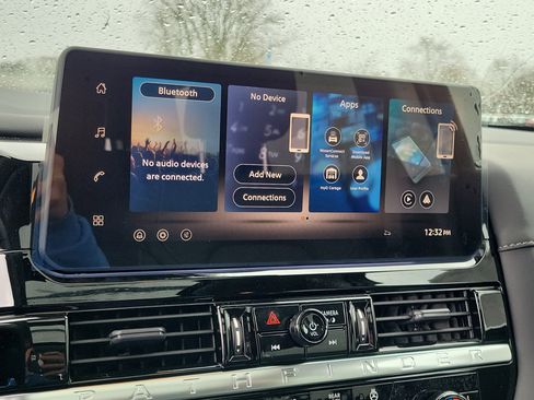 New 2026 Nissan Pathfinder SL w/ SL Premium Package image 26