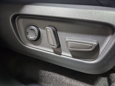 New 2026 Toyota 4Runner 4WD image 32