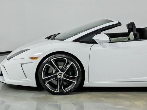 Used 2013 Lamborghini Gallardo LP 560-4 AWD/4WD image 7