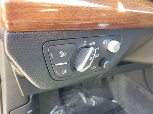Used 2023 Audi Q5 e Prestige w/ Prestige Package AWD/4WD image 23