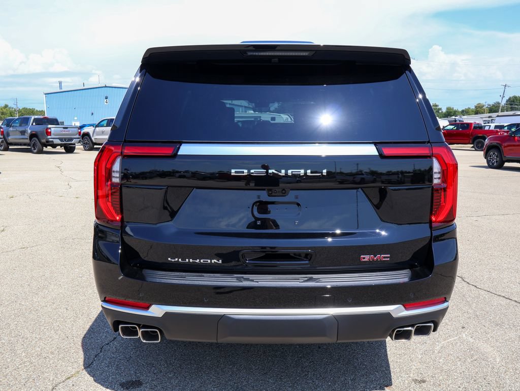New 2026 GMC Yukon XL Denali w/ Denali Reserve Package AWD/4WD image 4