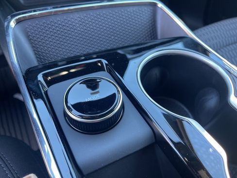 New 2026 Chevrolet Equinox LT w/ Midnight Edition image 25