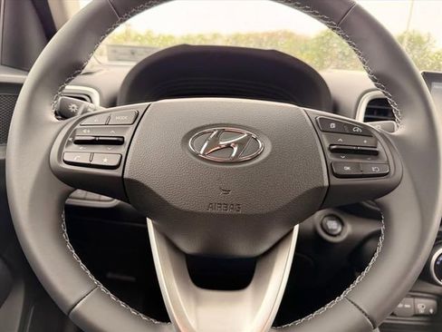 New 2026 Hyundai Venue SEL FWD image 20