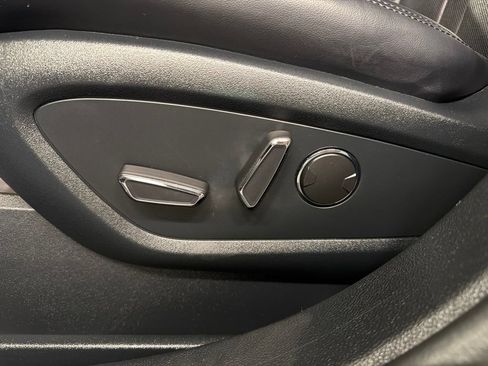 Certified 2021 Lincoln Nautilus Reserve AWD/4WD image 26