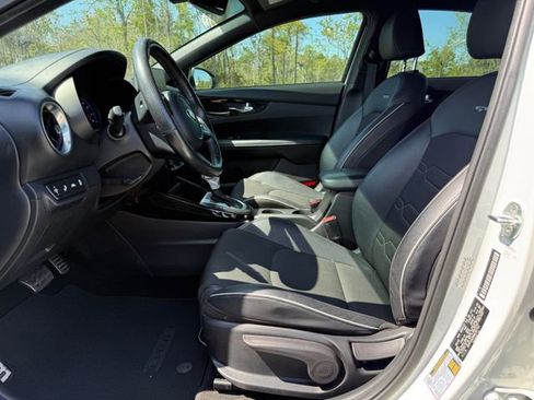 Used 2021 Kia Forte GT-Line image 5