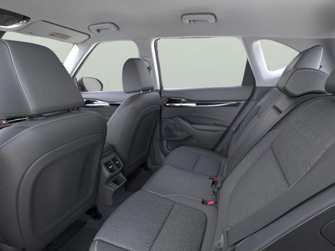 New 2026 Kia Seltos S FWD image 18