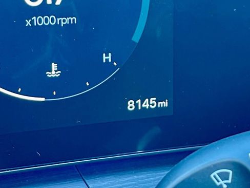 Used 2024 Hyundai Santa Fe Limited image 3