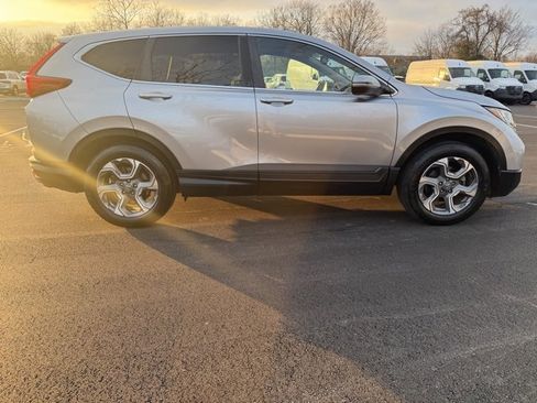 Used 2017 Honda CR-V EX-L image 4