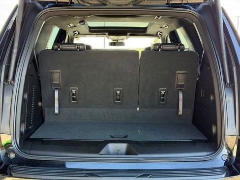 Used 2023 Chevrolet Tahoe LT AWD/4WD image 9