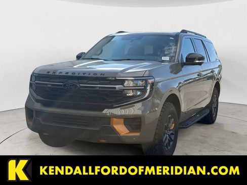 Used 2026 Ford Expedition Tremor AWD/4WD image 1