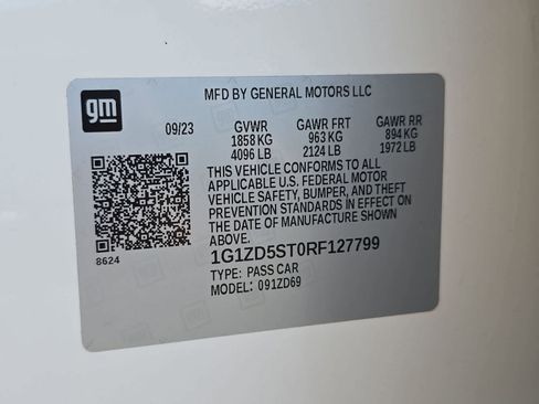 Used 2024 Chevrolet Malibu LT FWD image 34