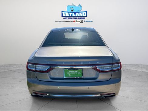 Used 2019 Lincoln Continental Reserve FWD image 4