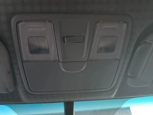 Used 2015 Hyundai Veloster Turbo image 23