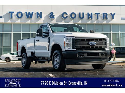New 2026 Ford F250 XL w/ F-250 >10K GVWR Package AWD/4WD image 1